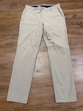 Vineyard Vines On-The-Go Performance Men's Chino Pants